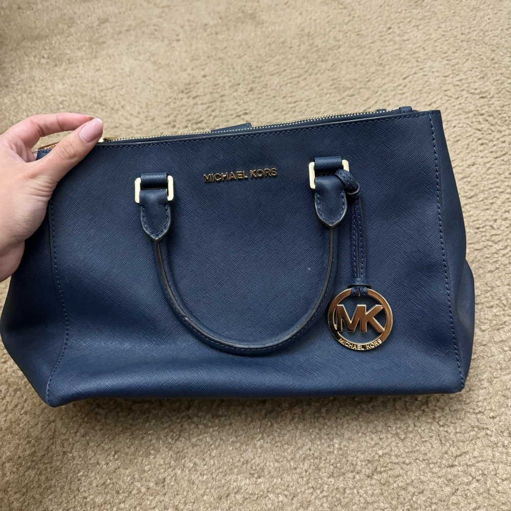 Michael Kors - Medium Saffiano Leather crossbody Bag - Navy blue leather
